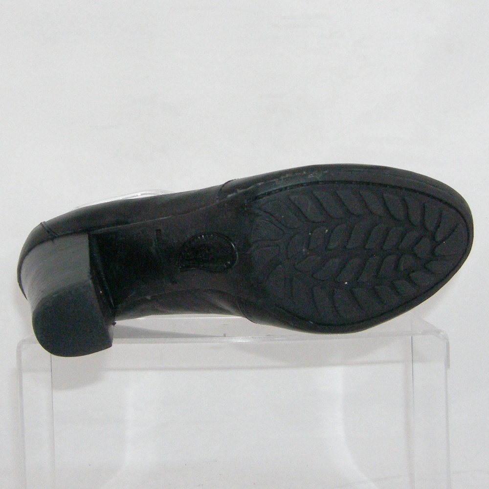Born Crown 'Kylin' black leather tassel heels 7.5M - Picture 3 of 8